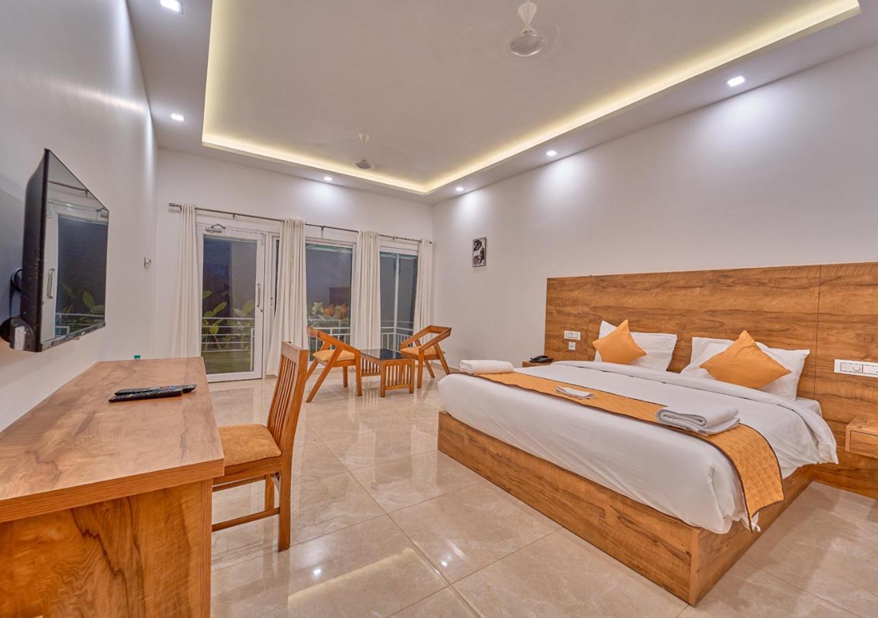 Ice Mist Pool Resort Munnar By Voye Homes 外观 照片